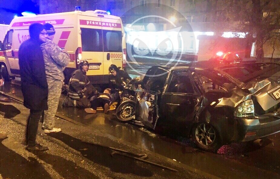 «Парень весь переломан»: стали известны подробности страшной аварии в центре Пензы