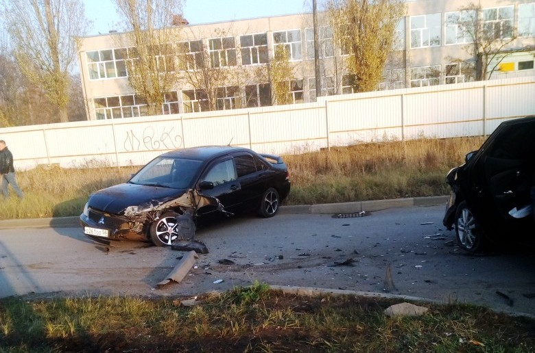 В Пензе произошла страшная авария на улице Антонова – видео