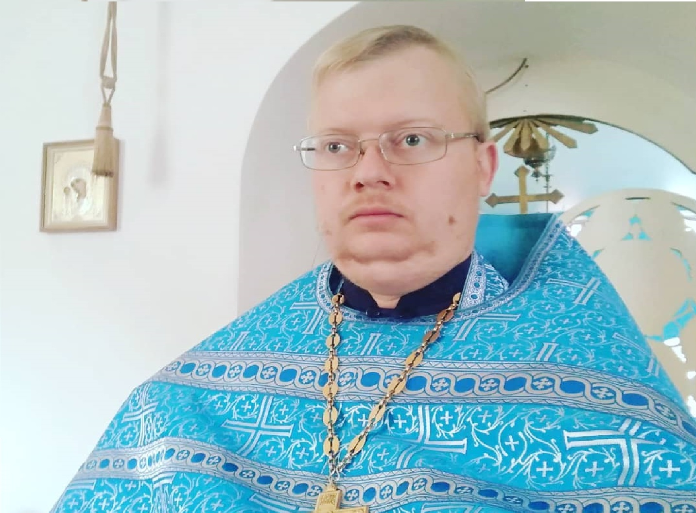 Пензенский священник прокомментировал инцидент с отказом крестить ребенка с родинкой