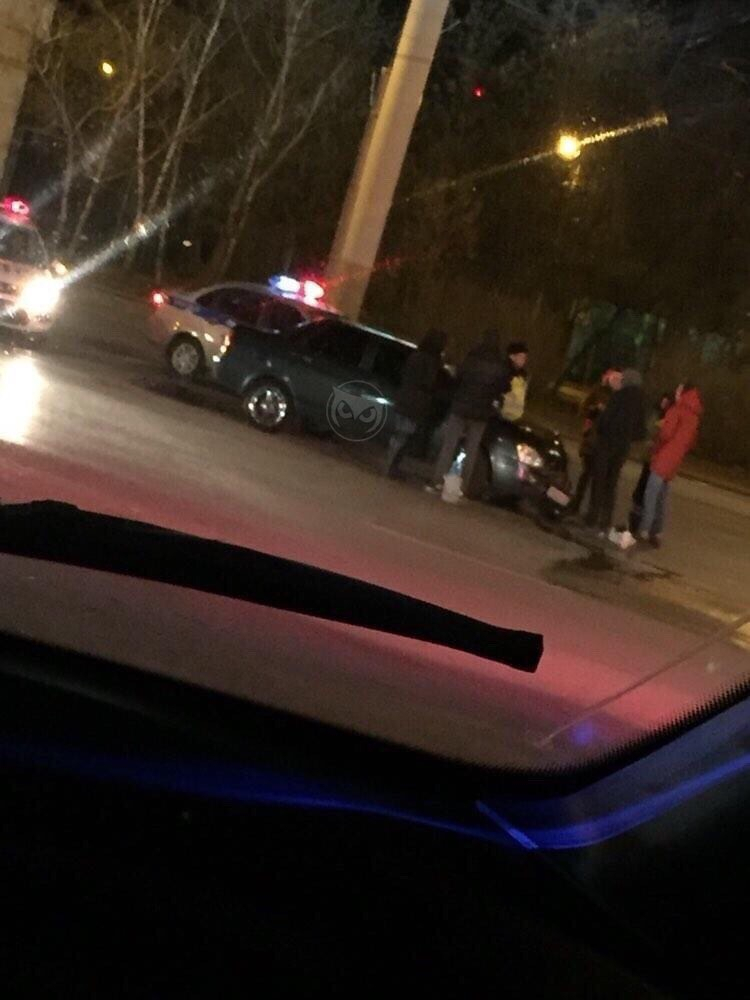 В Пензе пьяный водитель ударил Opel и пытался уехать от ГИБДД