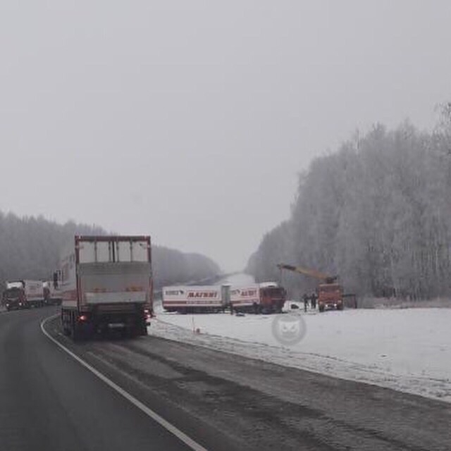 В Пензенской области фура известной торговой сети улетела с трассы