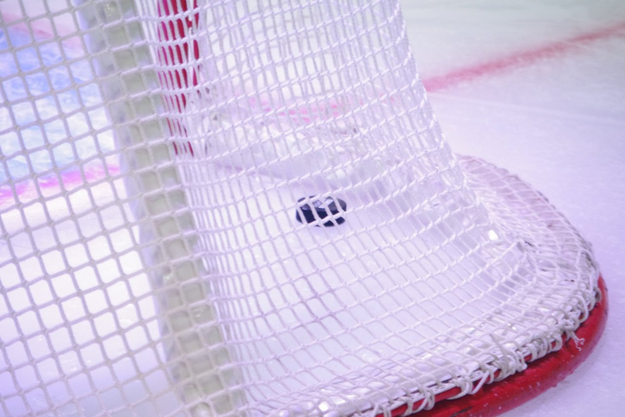 Юный хоккеист из Пензы получил серьезную травму на матче в Саратове