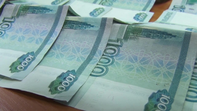 Сотни тысяч накоплений: в Пензе испуганные пенсионеры переводят деньги со своих карт