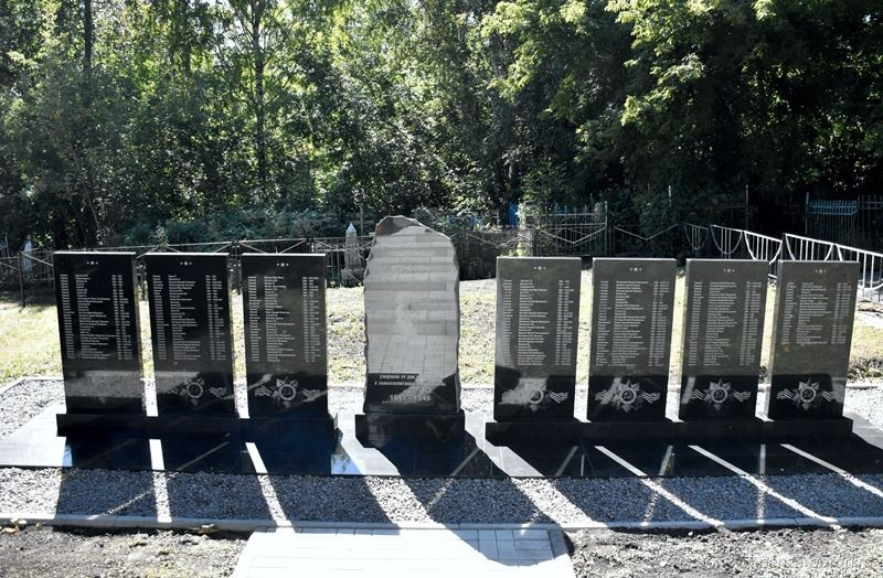 В Пензе установили мемориал умершим в госпитале солдатам и офицерам ВОВ