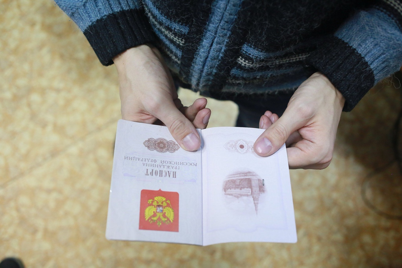 Полицейские требовали у детей-сирот заплатить пошлину за паспорт в Земетченском районе