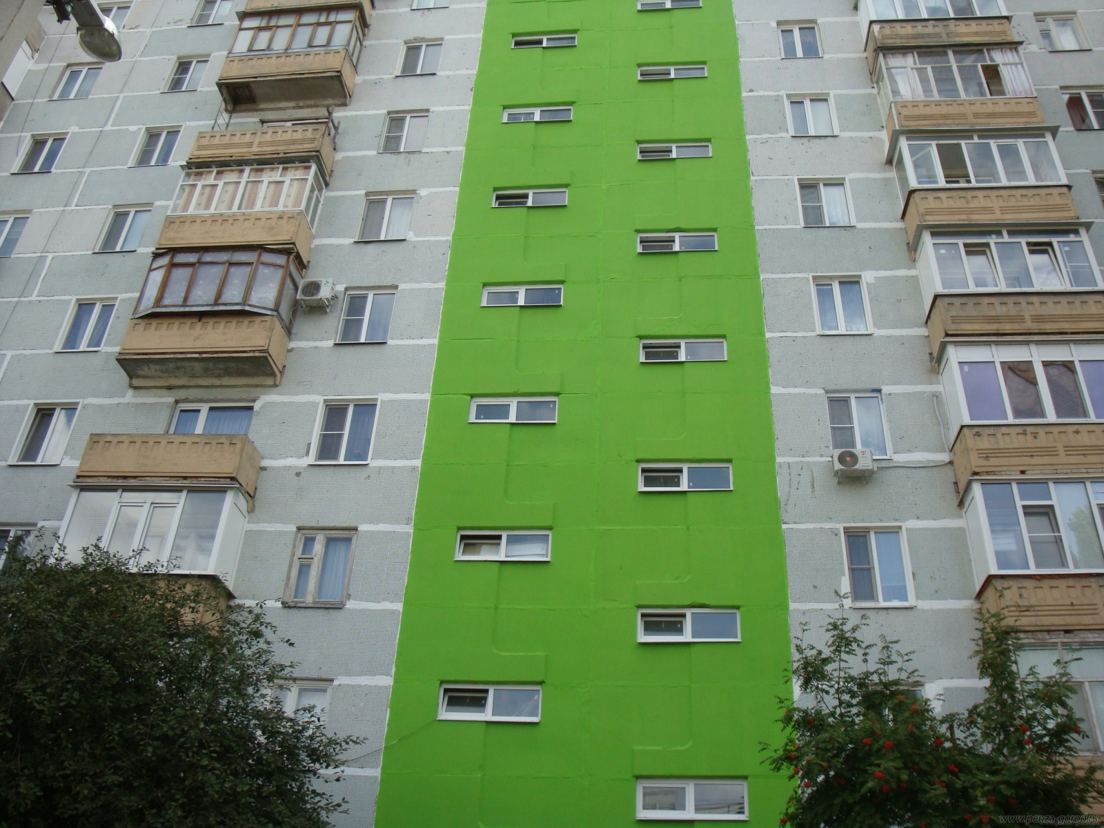 «Вместе выиграли грант»: жильцы ремонтируют свои многоквартирные дома в Пензе