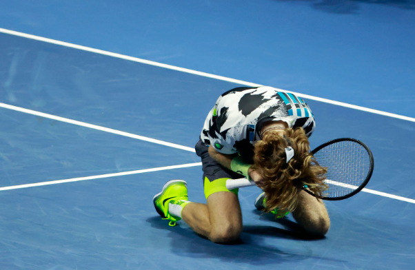 Российский теннистист Рублёв потерял шансы выйти в полуфинал итогового турнира ATP