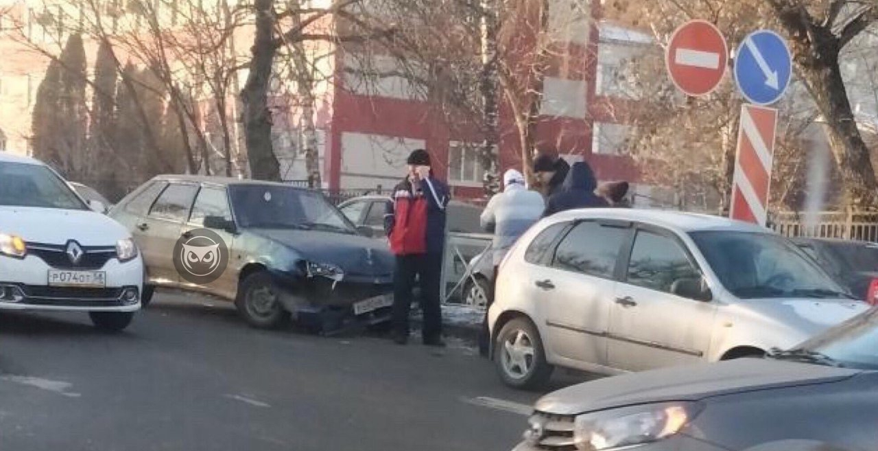 В Октябрьском районе Пензы случилась авария