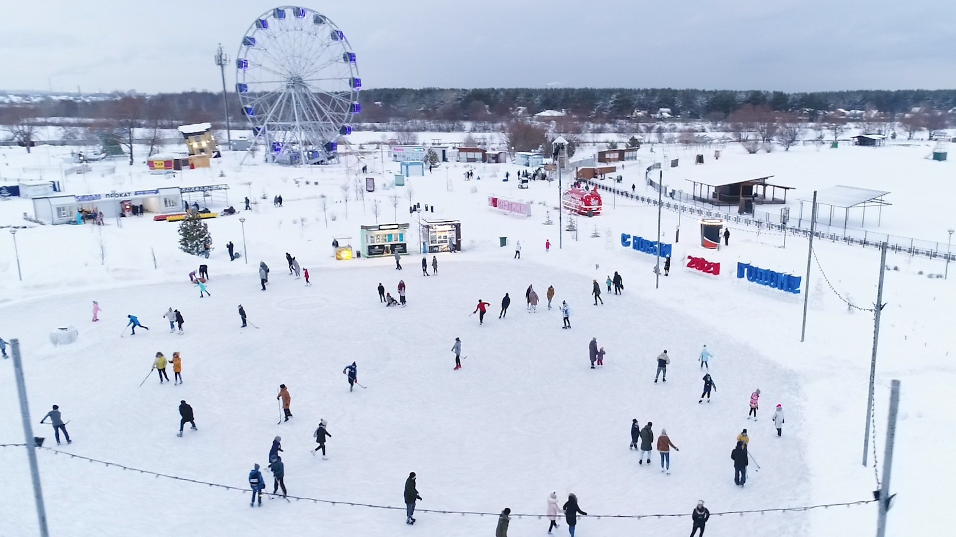 Зима в Спутнике — праздничное настроение каждый день