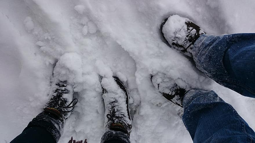 Пятеро человек избили парня в центре Пензы - соцсети