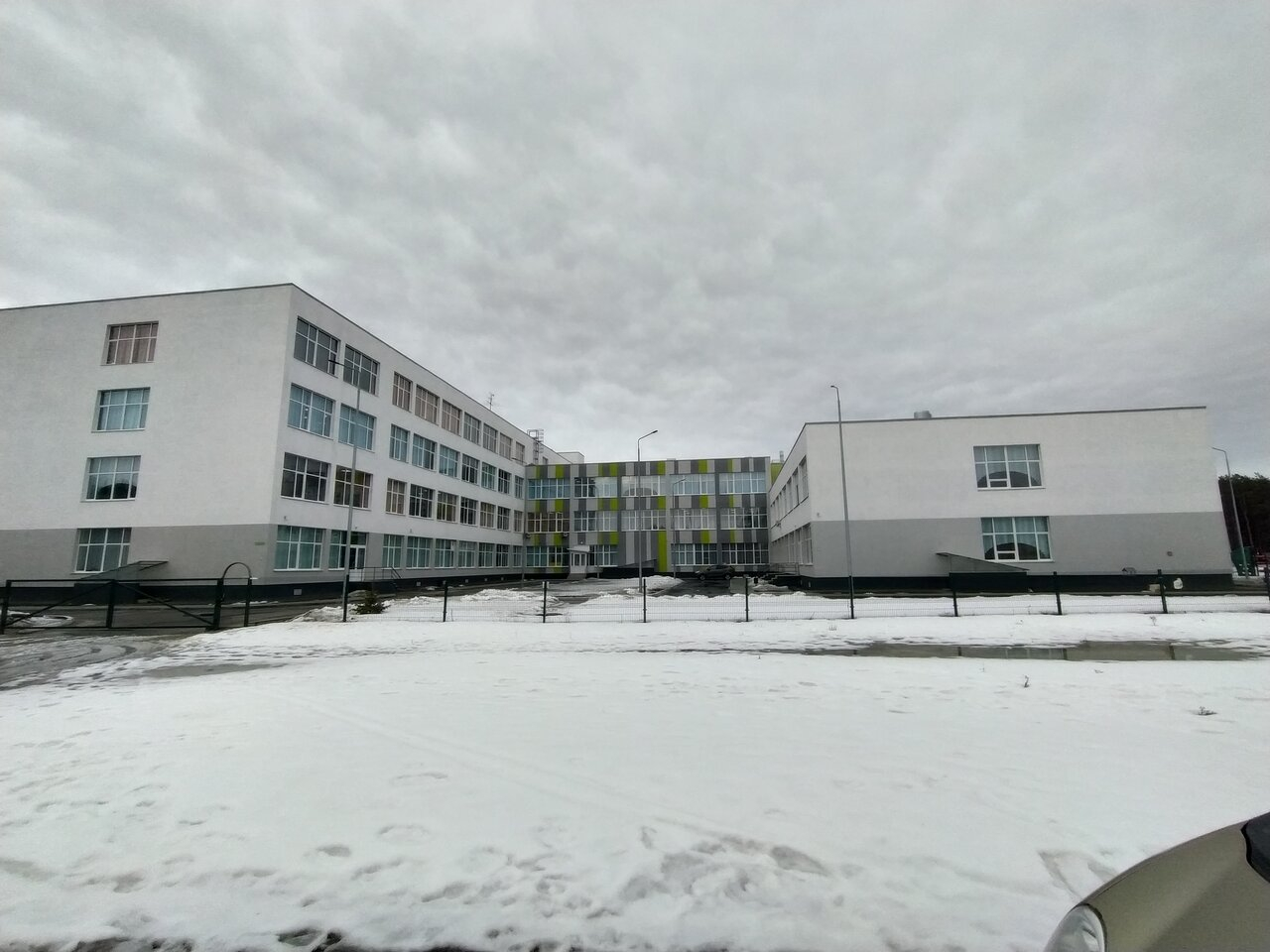 В Пензе восьмиклассницу перевели в другую школу после жалобы на пост в Сети