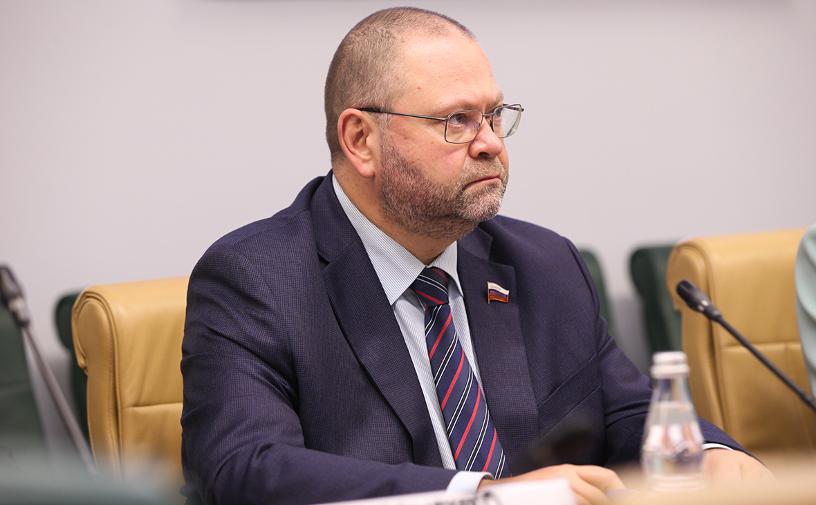 Олег Мельниченко заявил о кадровых перестановках в правительстве