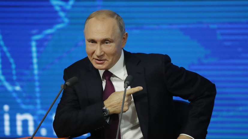 Путин подписал указ о выплате 10 тысяч рублей семьям с детьми