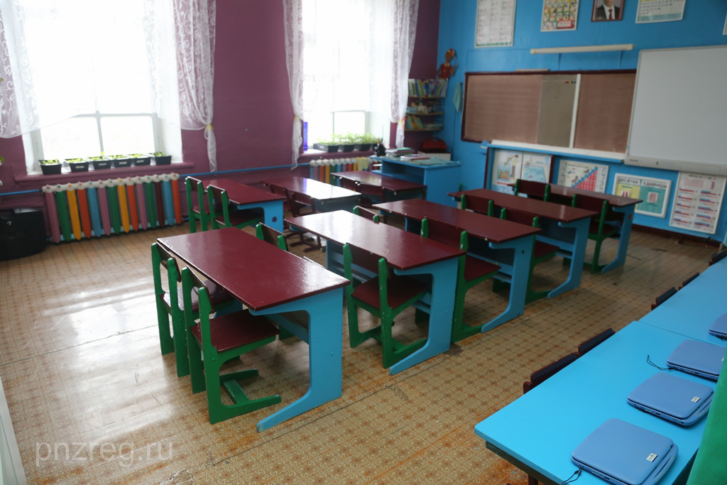 В пензенском регионе с трудом справляются с содержанием школ и детсадов