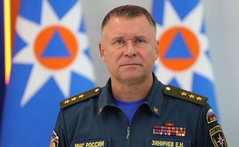 Глава МЧС России погиб, пытаясь спасти упавшего в воду человека