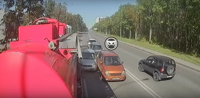 В Пензе столкновение семи автомобилей попало на видео