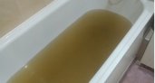 В одном из домов Пензы из крана течет желтая вода 