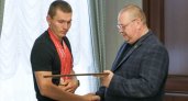 Губернатор Пензенской области встретился с олимпийским чемпионом Александром Большуновым