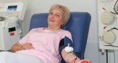 Муниципальные служащие Пензы сдали донорскую кровь 
