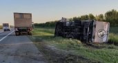На трассе в Пензенской области перевернулась фура