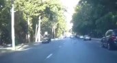 На видео попал момент ДТП на улице Лермонтова 