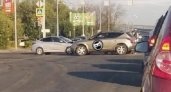 В Пензе на одном из перекрестков произошло лобовое столкновение машин