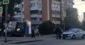 В Пензе провал на Луначарского, где провалилась "Газель" начали устранять