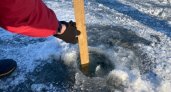 Специалисты по ЧС в Пензе измерили толщину льда на водоемах