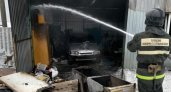 В селе Пензенской области сгорел гараж с авто