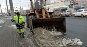 В Пензе дорожники продолжают расчистку улиц от снега и наледи