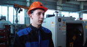Губернатор рассказал о студенте, который работает на заводе