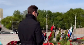 В Пензе звезда шоу «Голос» снял рилс с возложения цветов у Вечного огня 