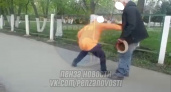 В Пензе возле школы №63 подросток плюнул в лицо пожилому мужчине и ударил его в живот