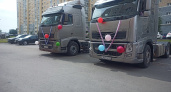 В Пензе прошла свадьба не необычном кортеже из тягачей