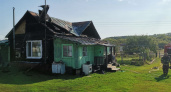 Пензенские спасатели потушили полыхающий дом в Васильевке, площадью 100 квадратных метров 