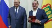 Олег Мельниченко вручил государственные награды отличившимся пензенцам