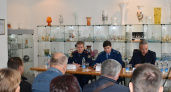 На личной встрече с гражданами в Никольске были решены вопросы по невыплатам зарплаты