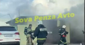 В Пензе на Тухачевского на станции техобслуживания сгорела иномарка