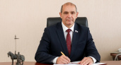 Председатель гордумы Владимир Мутовкин поздравил воспитателей и работников дошкольного образования 