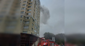 Из-за пожара на 13 этаже на Карпинского в Пензе эвакуировали 40 человек и троих вывели из задымления