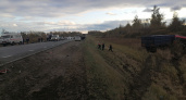 На трассе Р-158 в Пензенской области из перевернувшегося авто погибшего водителя достали врачи скоро