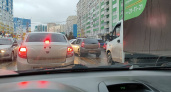 Второй день подряд жители Спутника сообщают о больших пробках на дороге