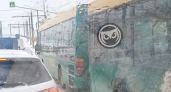 На улице Терновского в Пензе столкнулись два новых автобуса