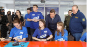 Андрей Турчак побывал на пензенском форуме первичных отделений "Волонтеры "Единой России" для СВОих"