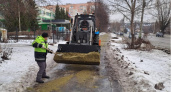 В Пензе сотрудники МБУ «Пензавтодор» продолжают противогололедную обработку дорог