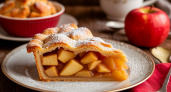 Замешиваем за 3 минуты и подаем ароматный яблочный пирог к чаю: съедается до того, как успеет остыть — прекраснее шарлотки 