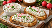 Ложка творога, 3 редиски - и вкусная творожная “намазка” на столе: от полезного перекуса за уши не оттянешь 