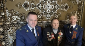 «Век Победы»: прокурор Октябрьского района Пензы поздравил столетнего ветерана Ивана Абрамова