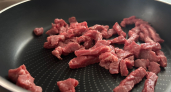 Ученые назвали самое полезное мясо для человека: не индейка и не говядина — недорогое и очень питательное