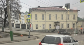 На ул. Карла Маркса загорелись электрощитовые сразу на трех этажах